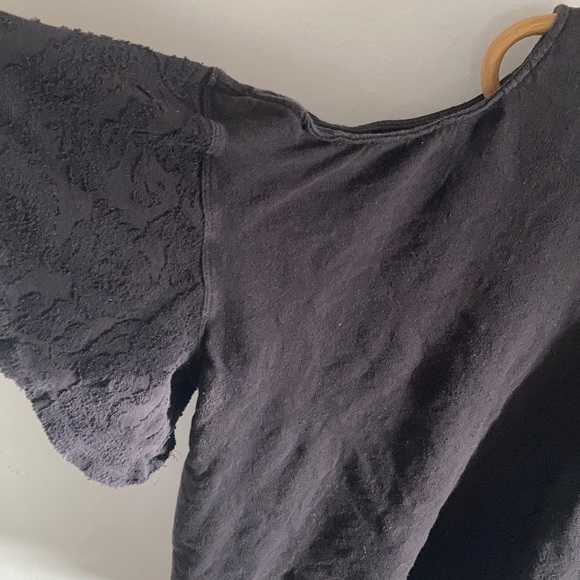 Free People open shoulder black size large shirt - Picture 2 of 8